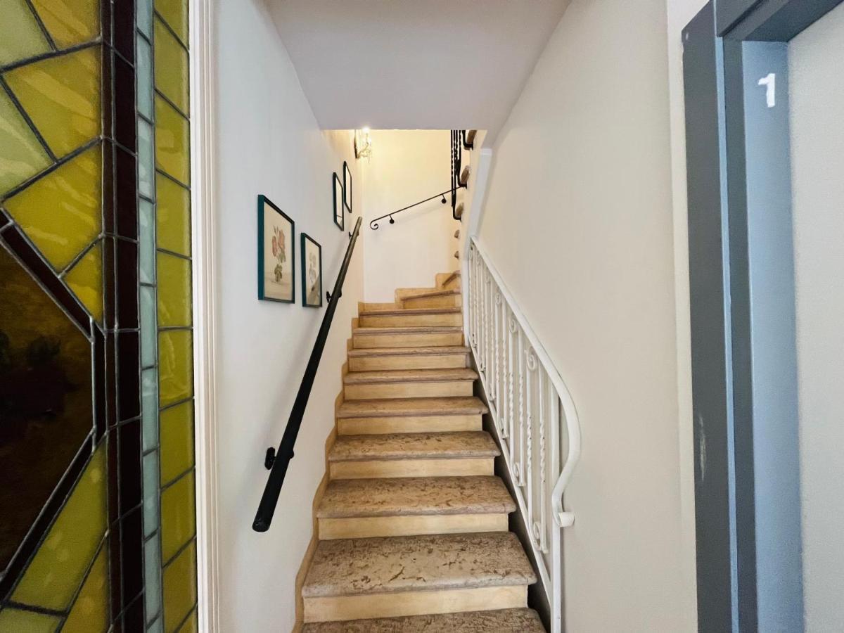 Viale Manzoni Hotel Sassuolo Buitenkant foto